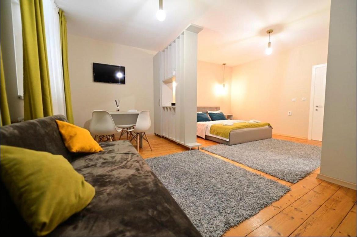 Wall St House Sibiu Exterior photo